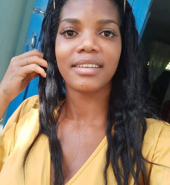 Mujer Soltera de  Otra Ciudad- Extranjero, DianelisF