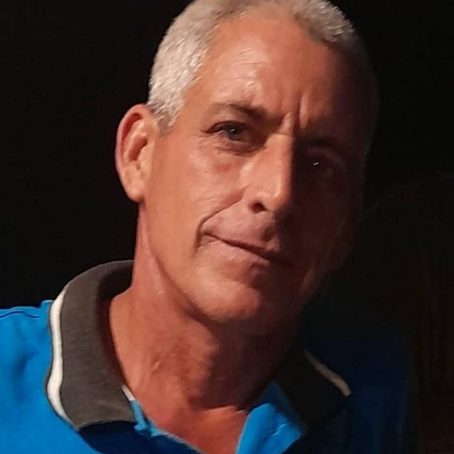 Hombre Soltero de  Otra Ciudad- Extranjero, daniel76
