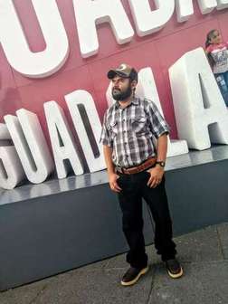 Hombre Soltero de  El Salto, EL COMPA