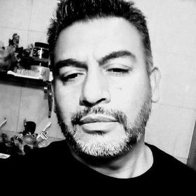 Hombre Divorciado de  Guadalajara, RaUl GeLlAtO