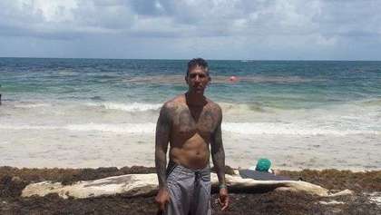 Hombre Separado de  Guadalajara, lum6819