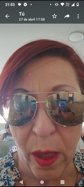 Mujer Separada de  Otra Ciudad- Extranjero, Lul2606