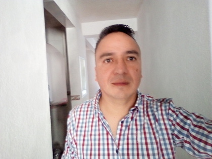 Hombre Divorciado de  Otra Ciudad - Mxico, Edgar20